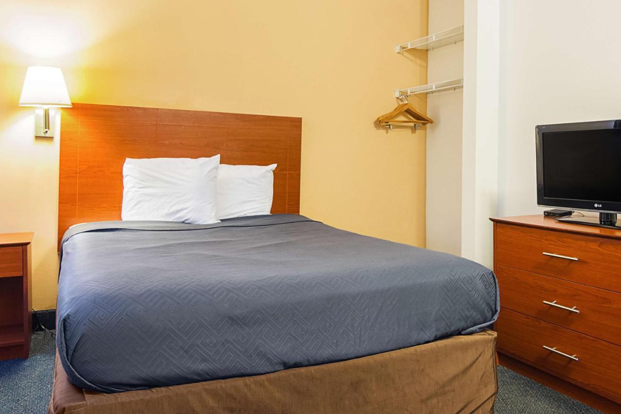 Motel 6-Fayetteville, Nc - Fort Liberty Area المظهر الخارجي الصورة